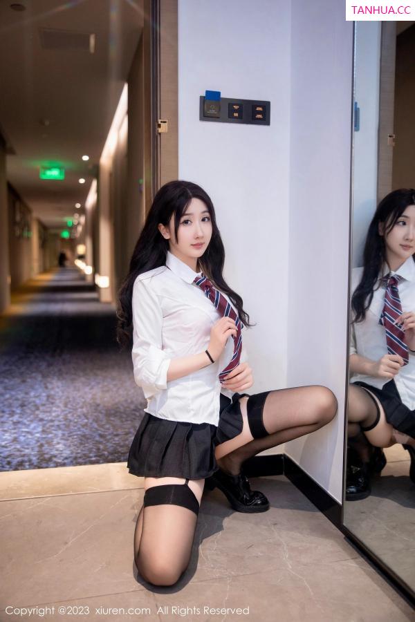 江真真  [XiuRen]高清写真图 2023.03.02 No.6350 江真真 短裙美臀第9张图片